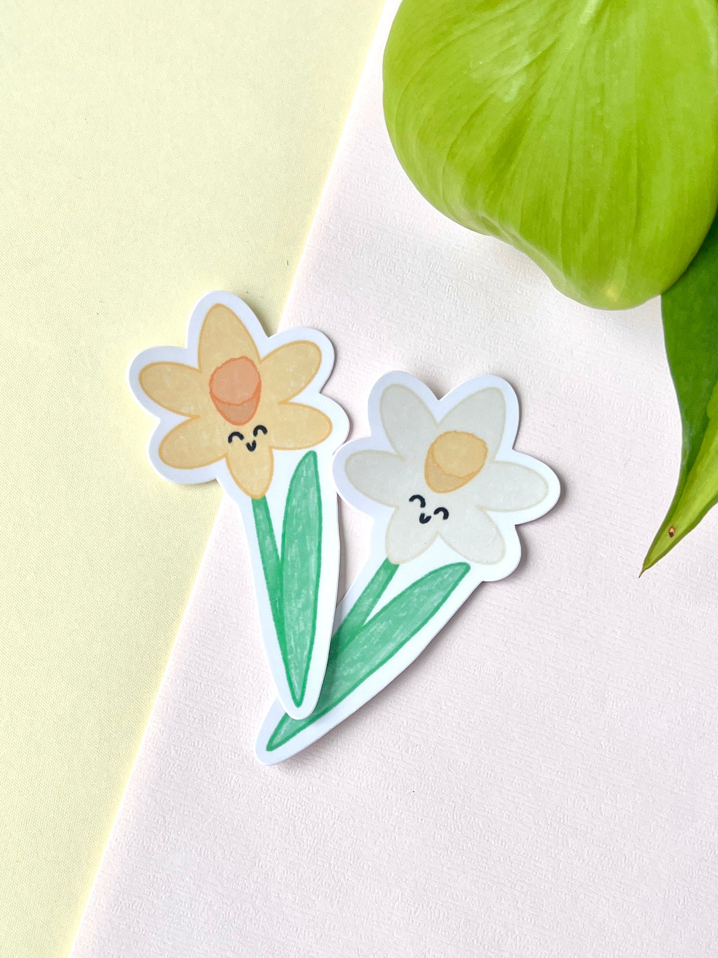 Daffodil Die Cut Sticker – Soft Floral Series (Color Variants) 🥑