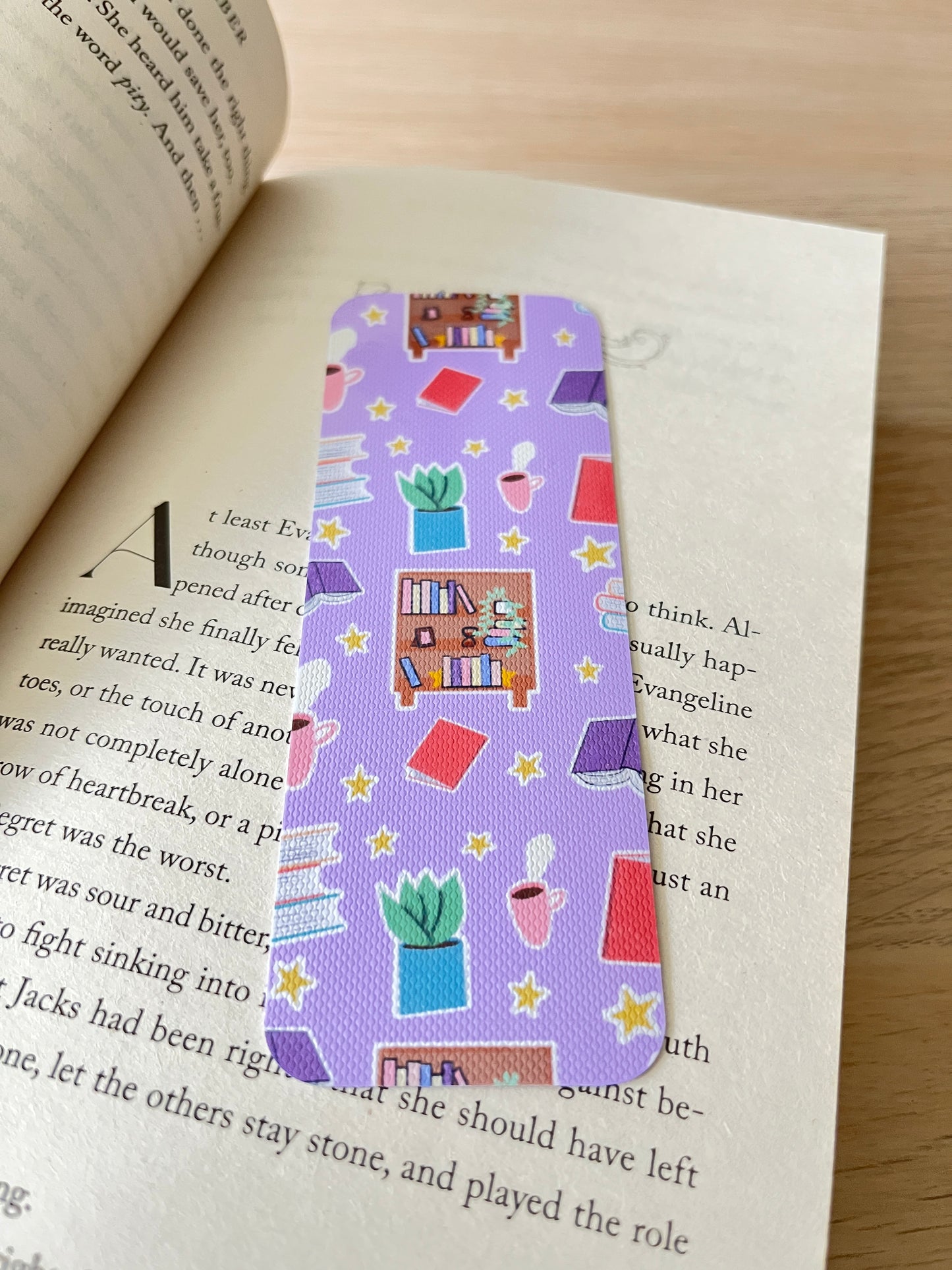 Cozy Reading Bookmark – Book Lover Illustration Edition 🥑